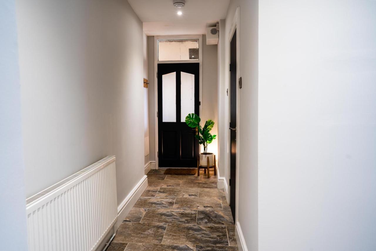 Central, Stylish 3 Bed With Sea Views Newquay (Cornwall)
